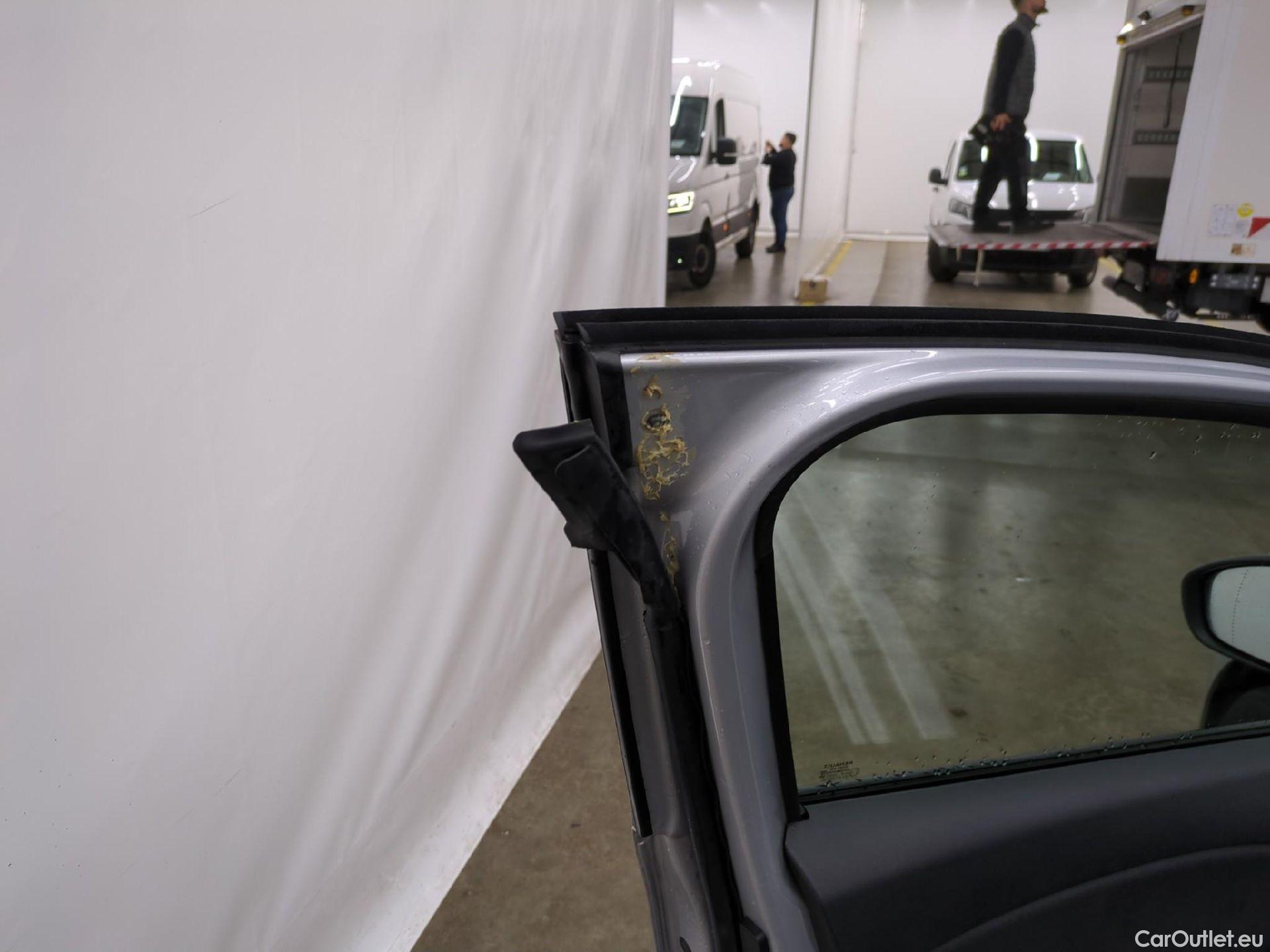  Renault  Clio  V Business 1.5 dCi 85CV BVM6 E6dT #31