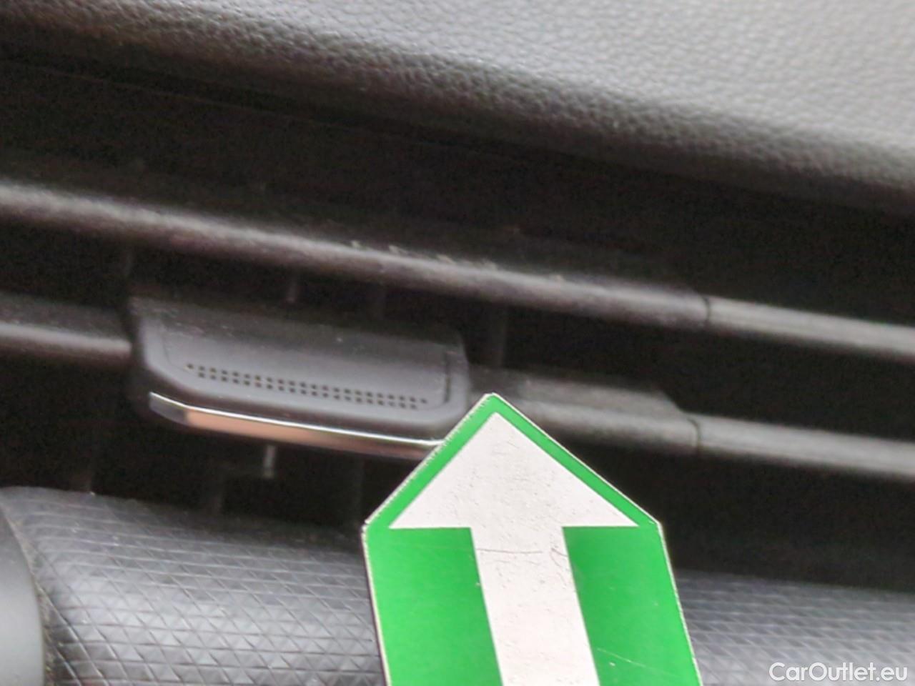  Renault  Clio  V Business 1.5 dCi 85CV BVM6 E6dT #2