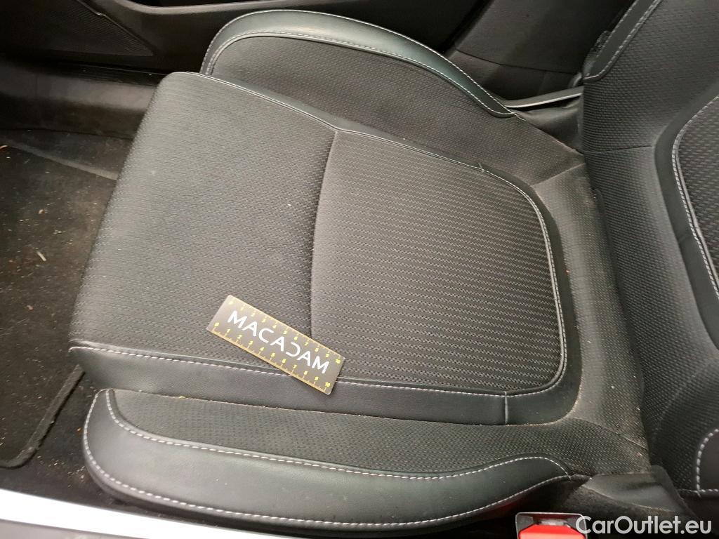  Renault  Megane  IV Berline 5pt. Intens 1.5 dCi 115CV BVA7 E6d #25