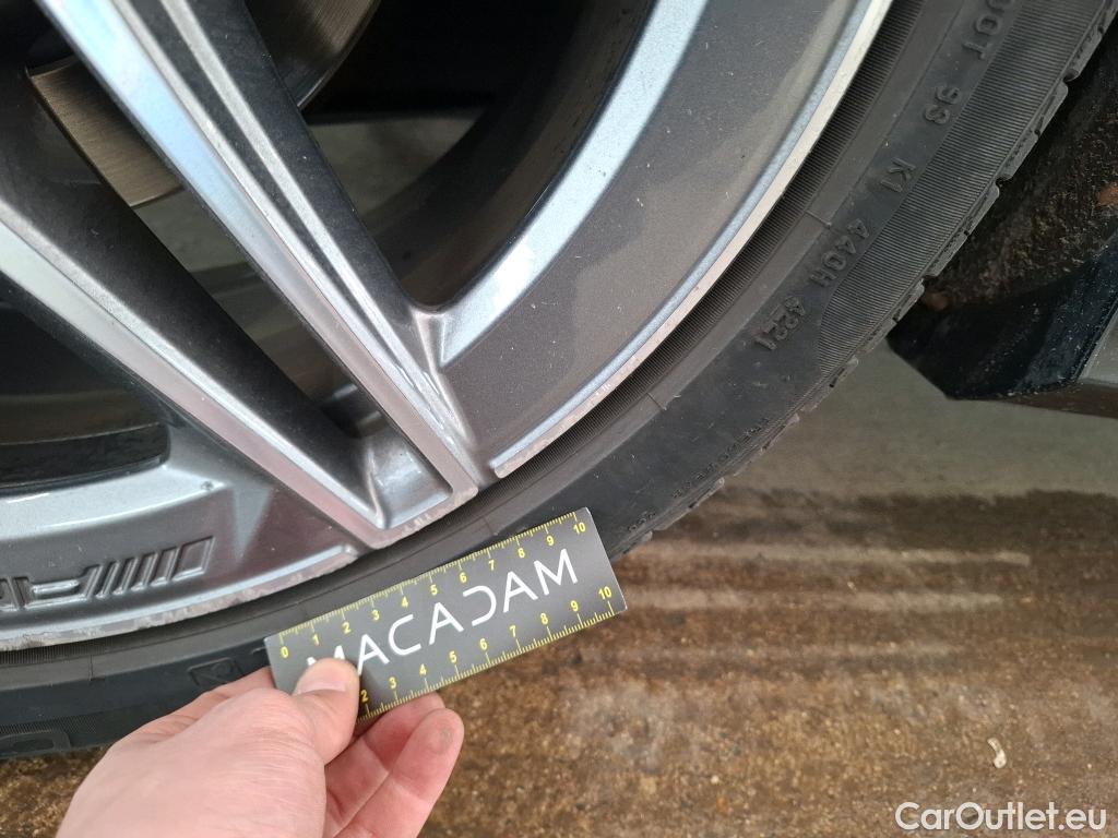  Mercedes  B-Klasse MERCEDES-BENZ Classe B / 2019 / 5P / monospace B 200 AMG Line Edition BA7 #36