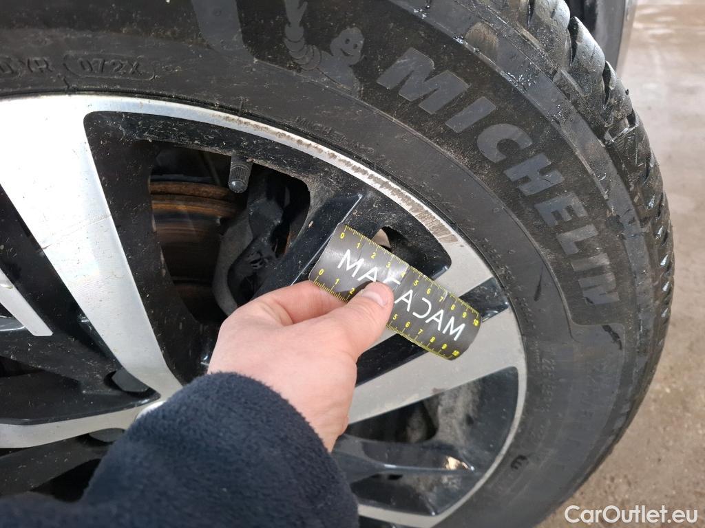  Peugeot  5008  GT 1.2 PureTech 130CV BVA8 7 Sieges E6d #25