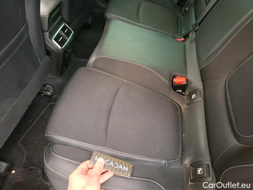  Renault  Megane  IV Berline 5pt. Intens 1.5 dCi 115CV BVA7 E6d #27