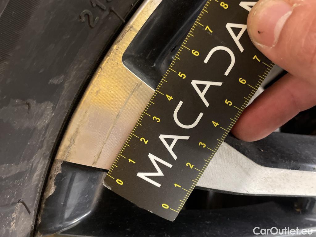  Peugeot  2008  Allure Business 1.5 HDi 110CV BVM6 E6d #17