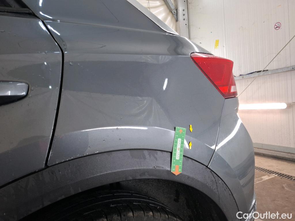  Volkswagen  T-ROC VOLKSWAGEN  / 2017 / 5P / SUV 1.5 TSI 150 EVO LOUNGE DSG7 #44