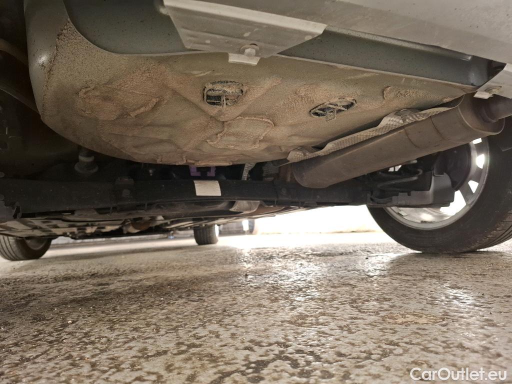  Opel  Corsa  F Elegance Business 1.2 Turbo 100CV BVM6 E6d #4