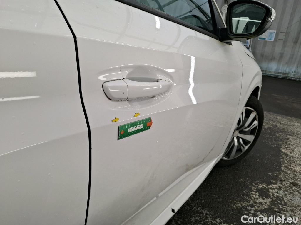  Peugeot  208  Active Business 1.2 PureTech 100CV BVM6 E6d #1