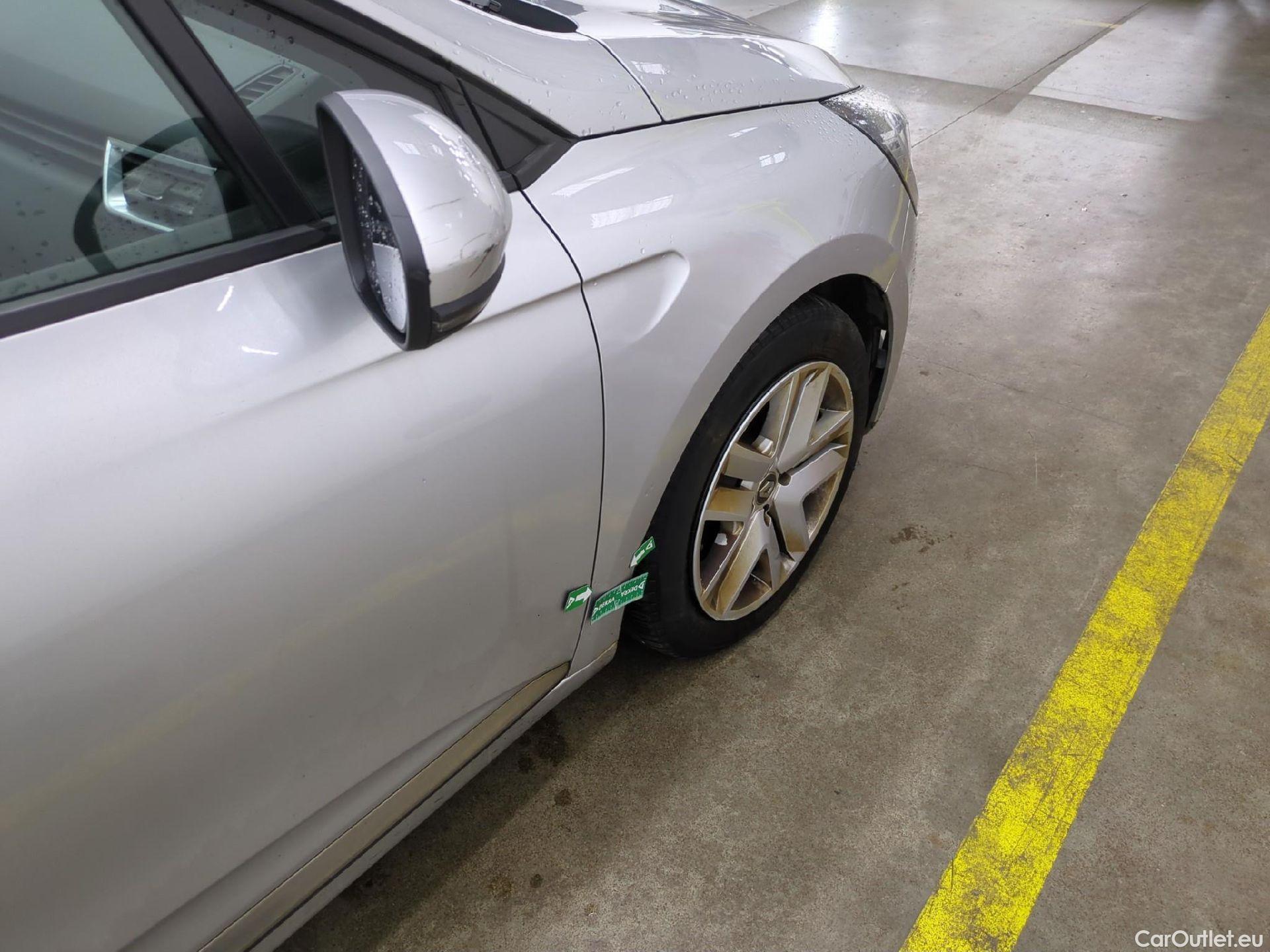  Renault  Clio  V Business 1.5 dCi 85CV BVM6 E6dT #17