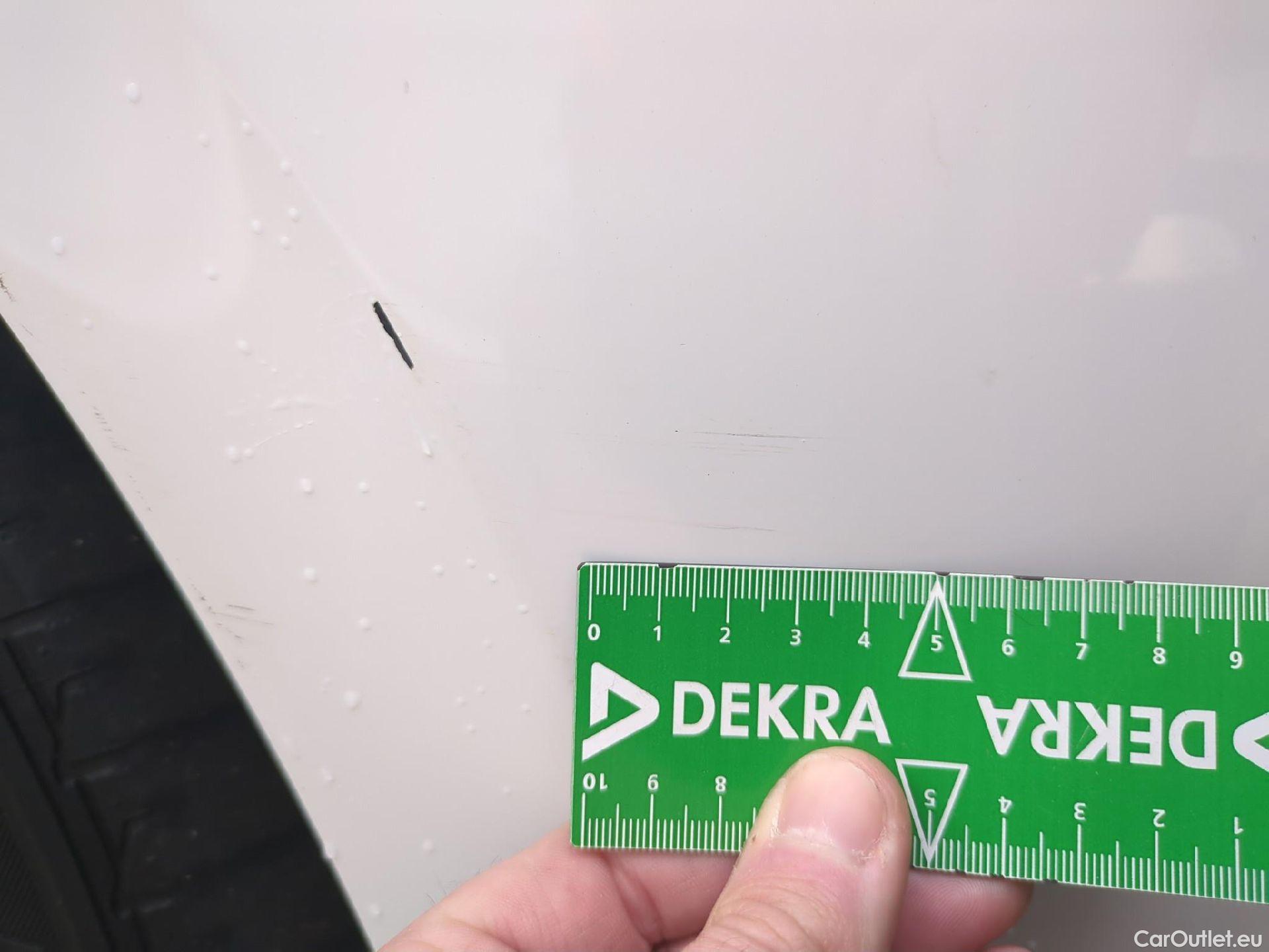  Peugeot  208 PEUGEOT  5p Berline Puretech 82 ACTIVE #4