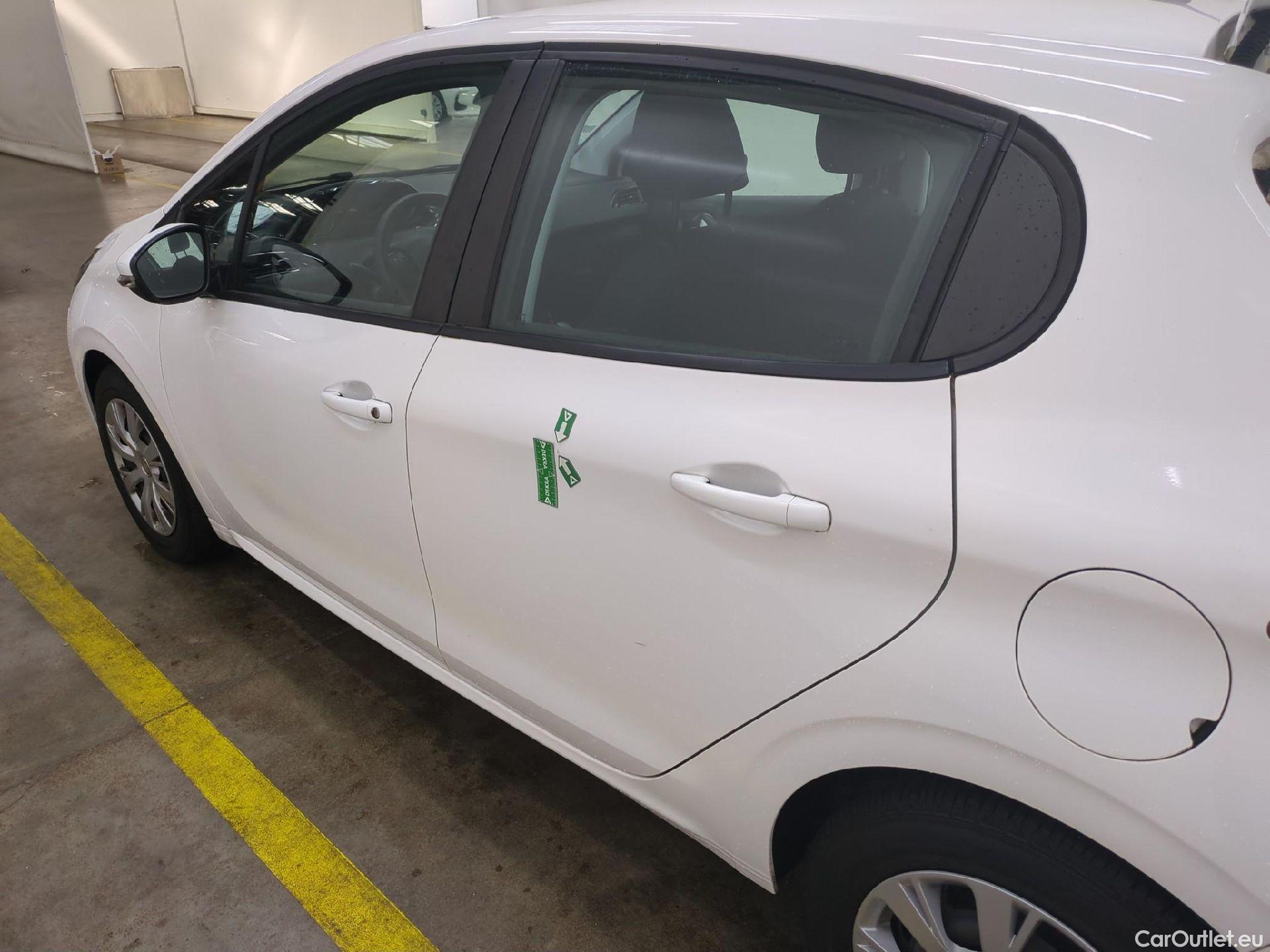  Peugeot  208 PEUGEOT  5p Berline Puretech 82 ACTIVE #8