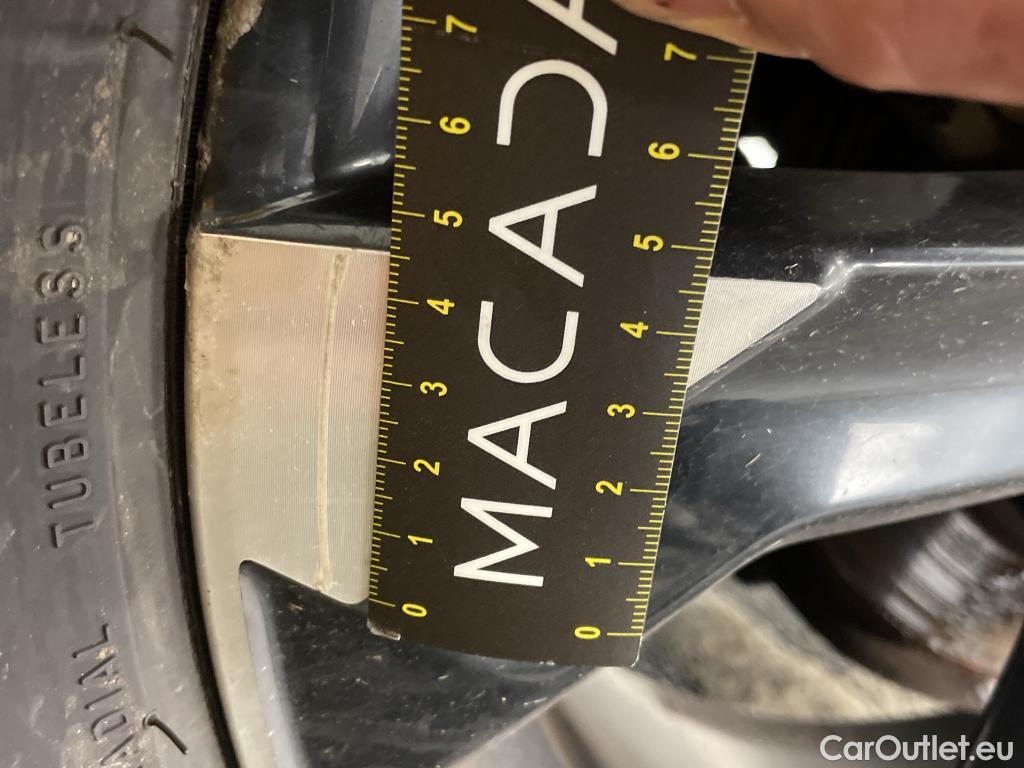  Peugeot  2008  Allure Business 1.5 HDi 110CV BVM6 E6d #16