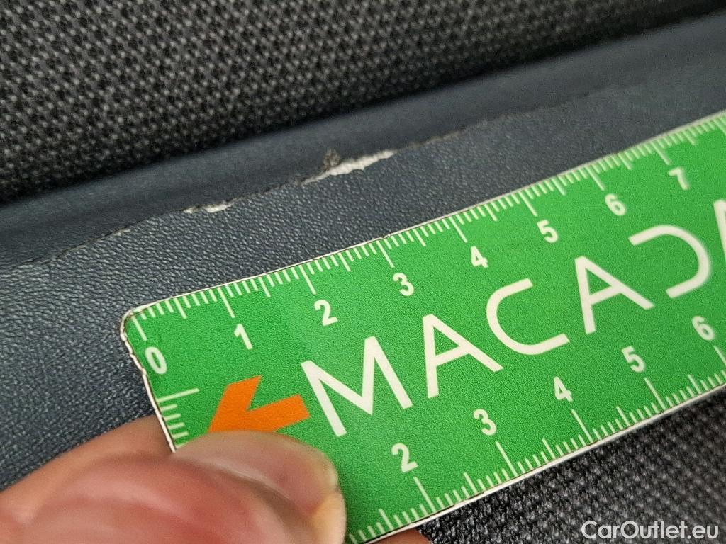  Peugeot  2008  Allure Business 1.2 PureTech 130CV BVA8 E6d #17