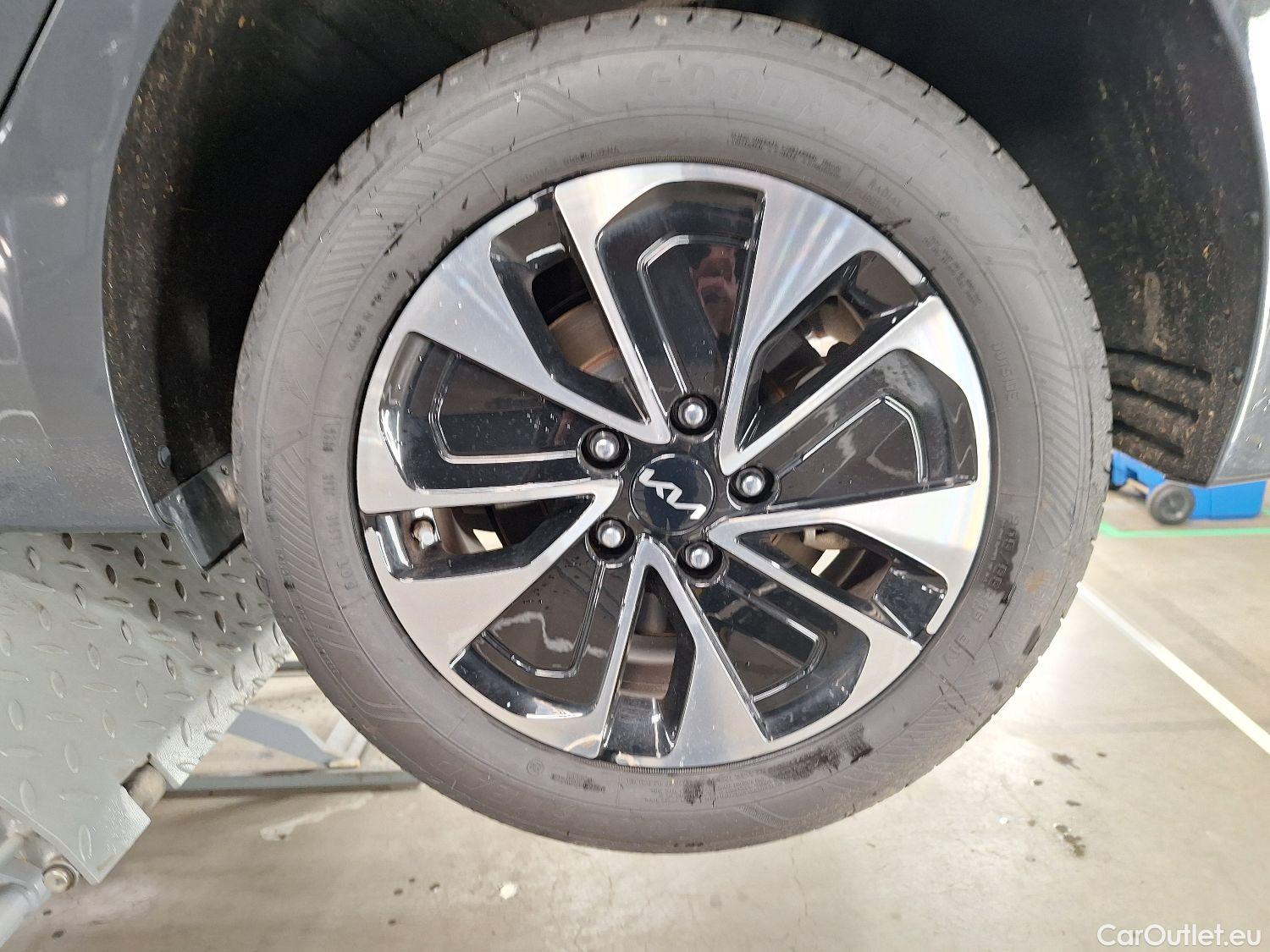  KIA  Cee'd Kia, Ceed SW FL'21 PHEV, KIA  Sportswagon Business Line 1.6 GDi PHEV D #5