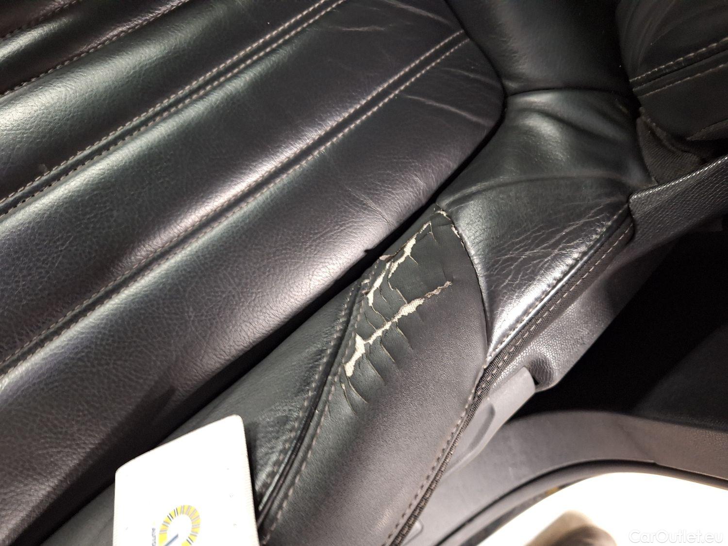  Peugeot  5008 Peugeot,  '16, Peugeot  1.5 BlueHDi 96kW S&S EAT8 Allure 5d 7pl #50