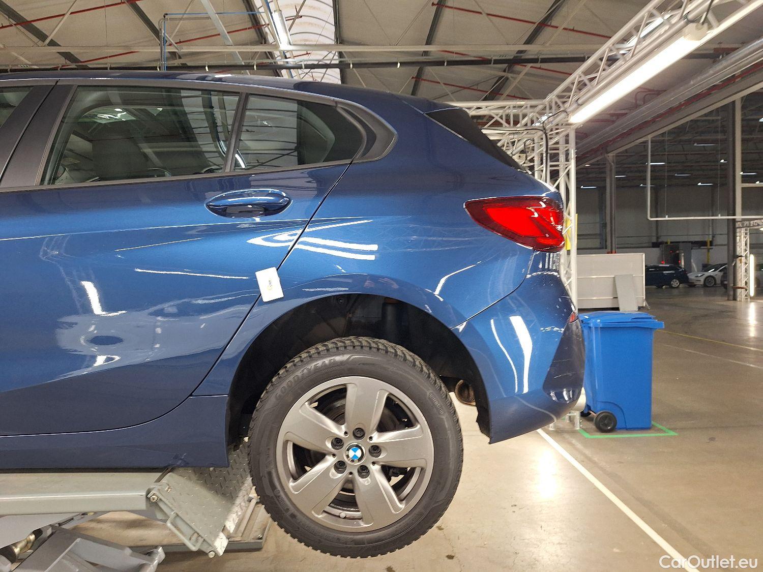  Bmw  Serie 1 BMW, 1-serie '19, BMW 1 Reeks Hatch 116dA (85 kW) 5d #25