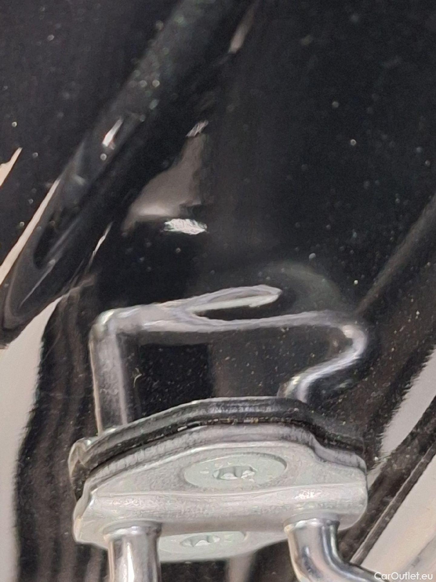  Mercedes  A-Klasse Mercedes, A-Class Berline '18, Mercedes-Benz  Limousine A 180 d DCT Busin #42