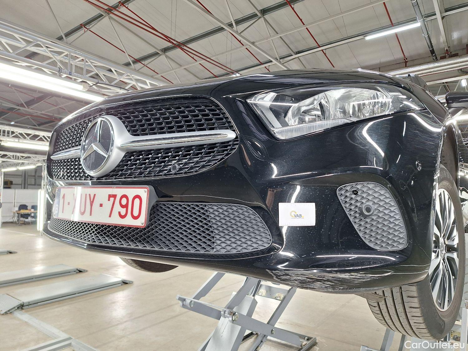  Mercedes  A-Klasse Mercedes, A-Class Berline '18, Mercedes-Benz  Limousine A 180 d DCT Busin #10