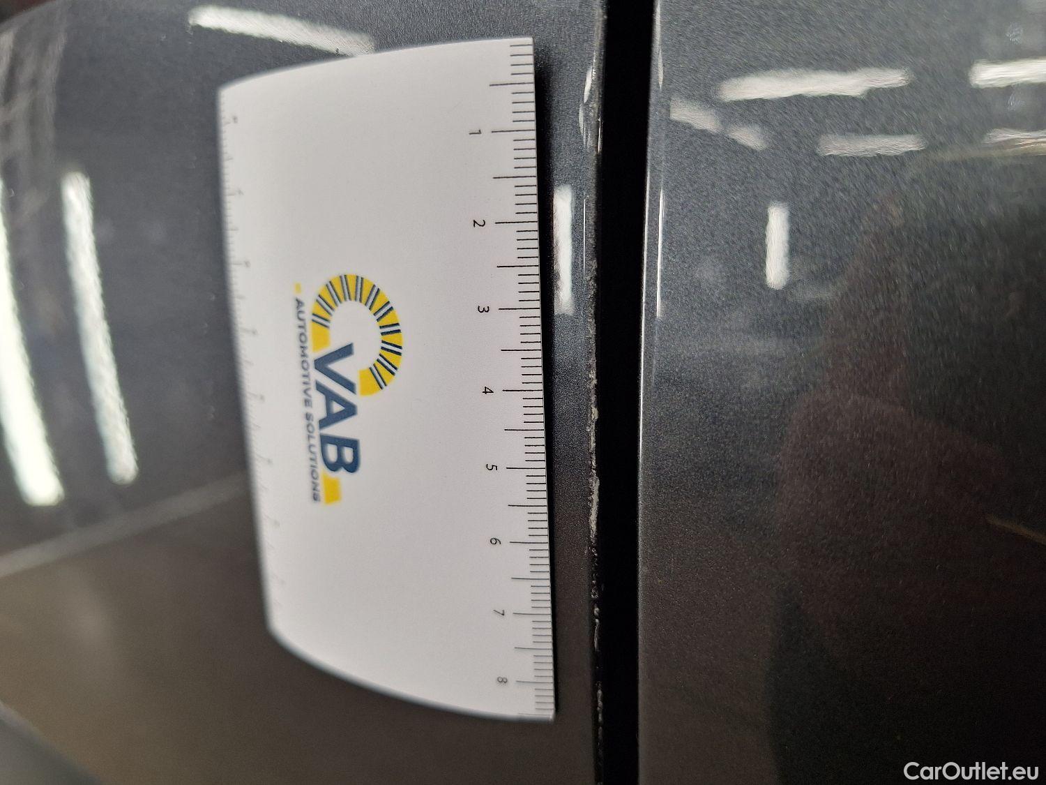  Bmw  Serie 1 BMW, 1-serie '19, BMW 1 Reeks Hatch 116d (85 kW) 5d #26