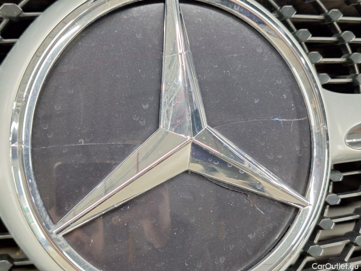  Mercedes  A-Klasse Mercedes, A-Class Berline '18, Mercedes-Benz  Limousine A 180 d DCT Busin #14