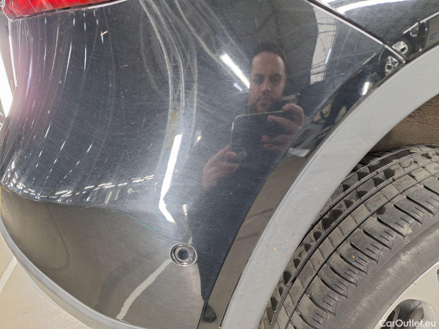  Mercedes  GLA Mercedes,  FL'17, Mercedes-Benz   200 d DCT 5d #30