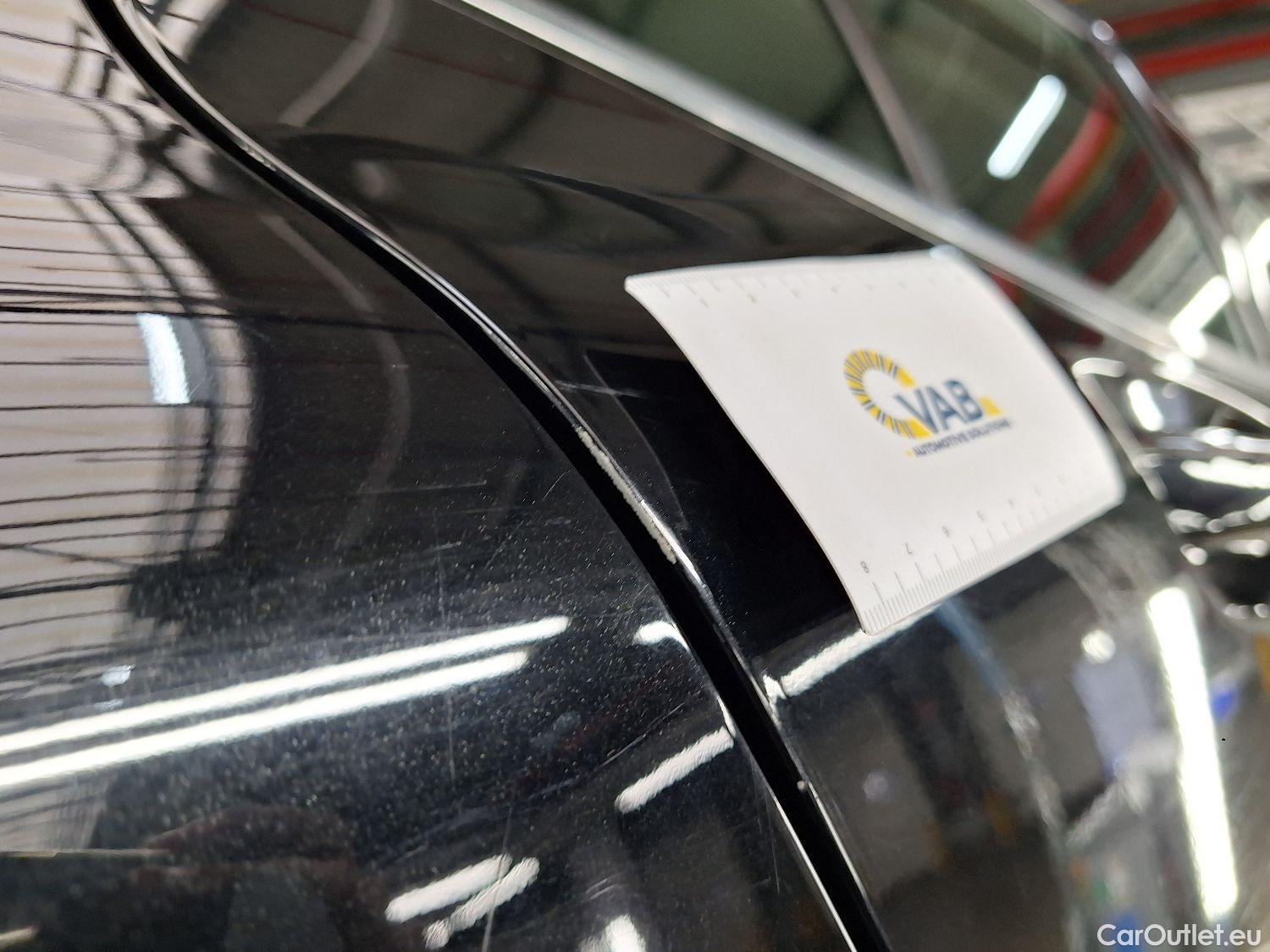  Mercedes  GLA Mercedes,  FL'17, Mercedes-Benz   200 d DCT 5d #26