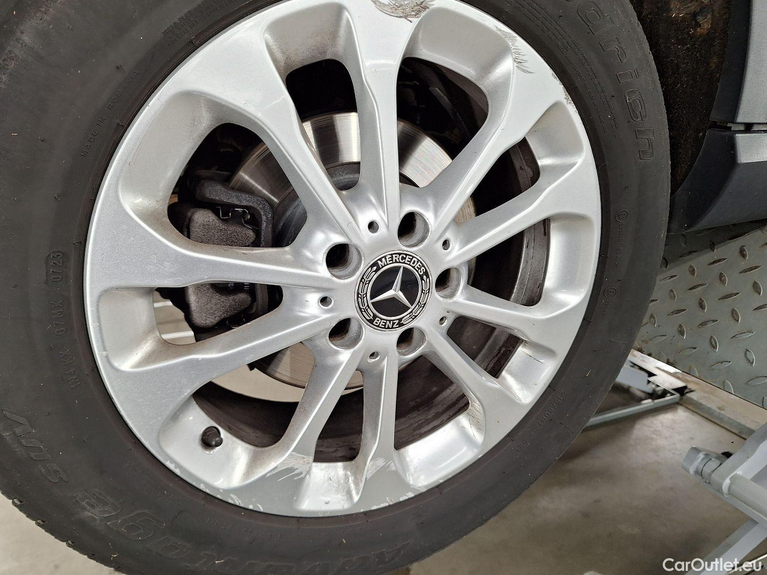  Mercedes  GLA Mercedes,  FL'17, Mercedes-Benz   200 d DCT 5d #6