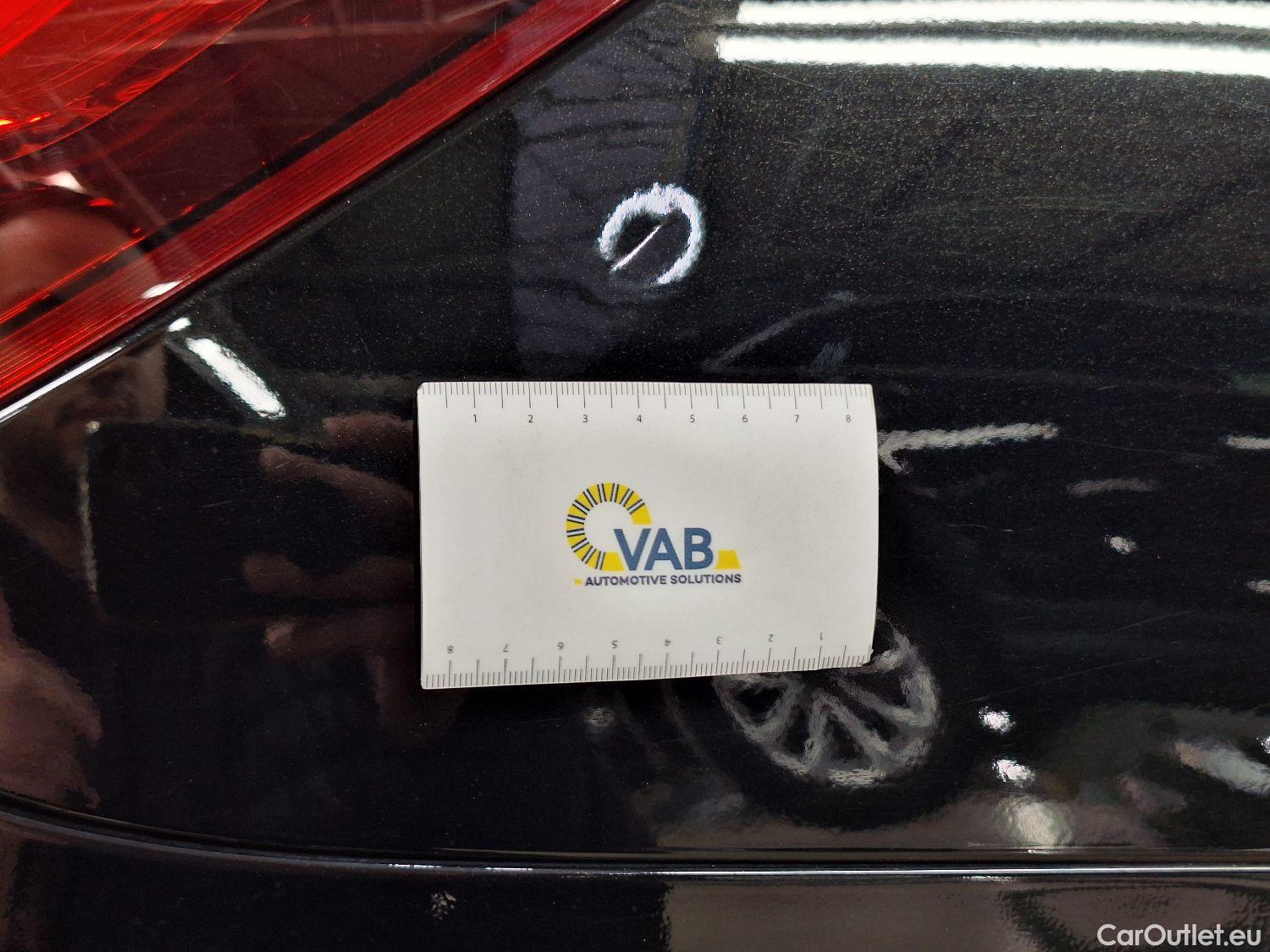  Mercedes  A-Klasse Mercedes, A-Class Berline '18, Mercedes-Benz  Limousine A 180 d DCT Busin #23