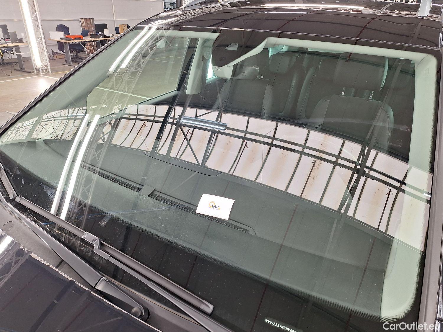  Volkswagen  Sharan VW,  '15, Volkswagen  1.4 TSi 110kW Highline 5d 7pl #52