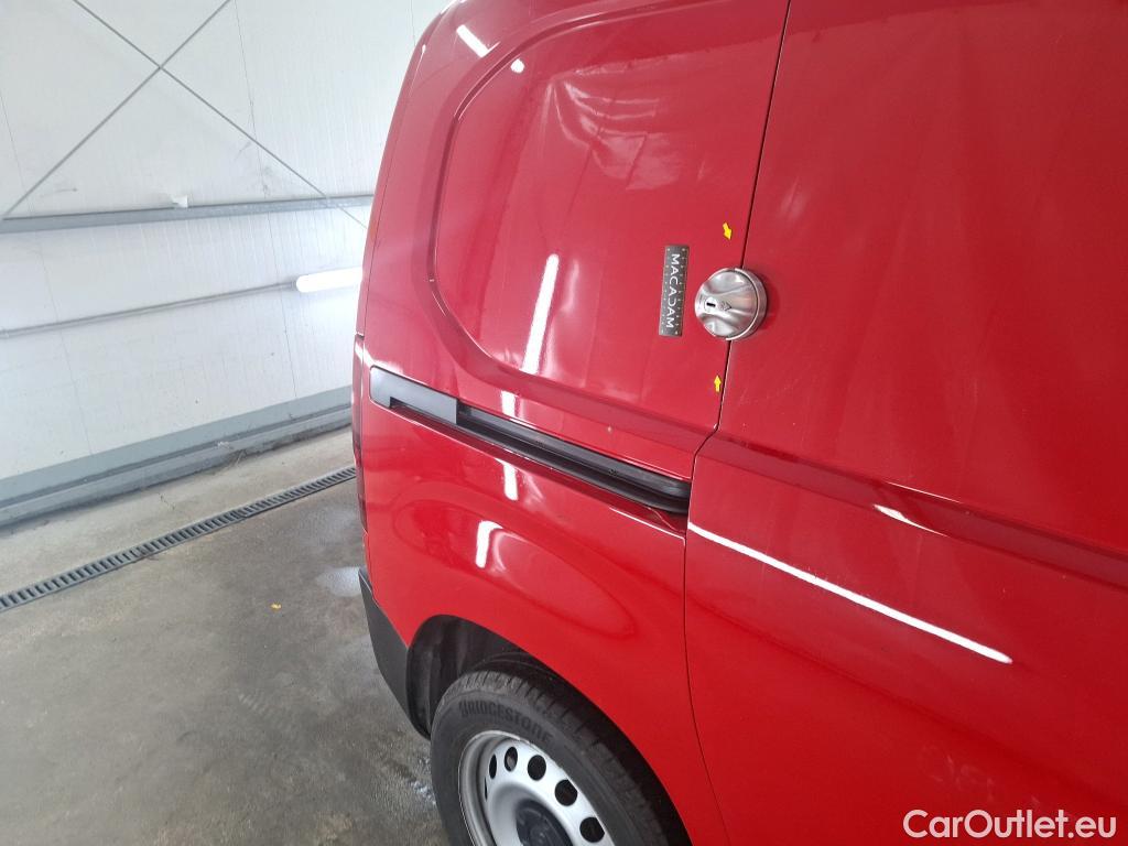  Citroen  Berlingo  Fourgon Driver M 650 1.2 PureTech 130CV BVA8 E6d #4