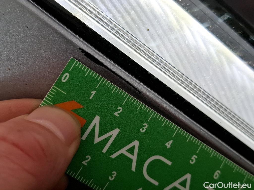  Peugeot  2008  Allure Business 1.5 HDi 130CV BVA8 E6d #20