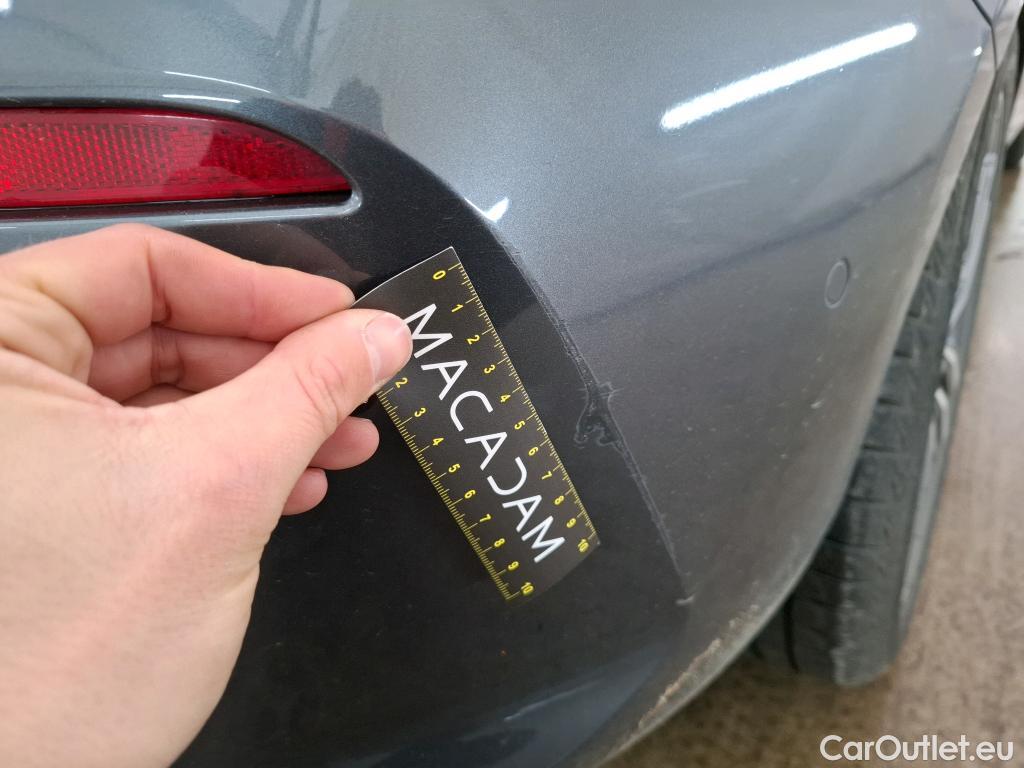  Bmw  Serie 1 Série 1 Berline 120 d xDrive Edition Sport 2.0 190CV BVA8 E6d #8