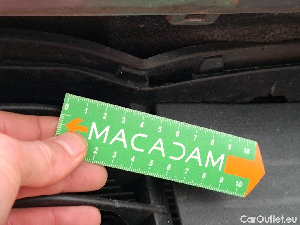  Peugeot  2008  Allure Business 1.5 HDi 130CV BVA8 E6d #2