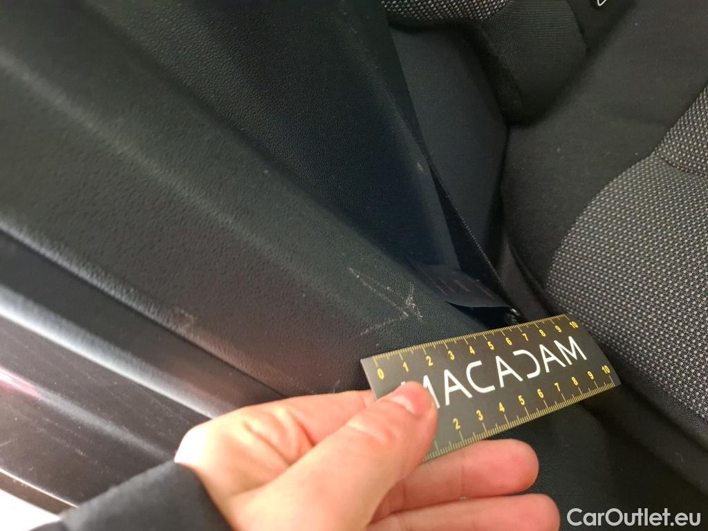  Citroen  C3  Shine Business 1.2 PureTech 110CV BVM6 E6d #13