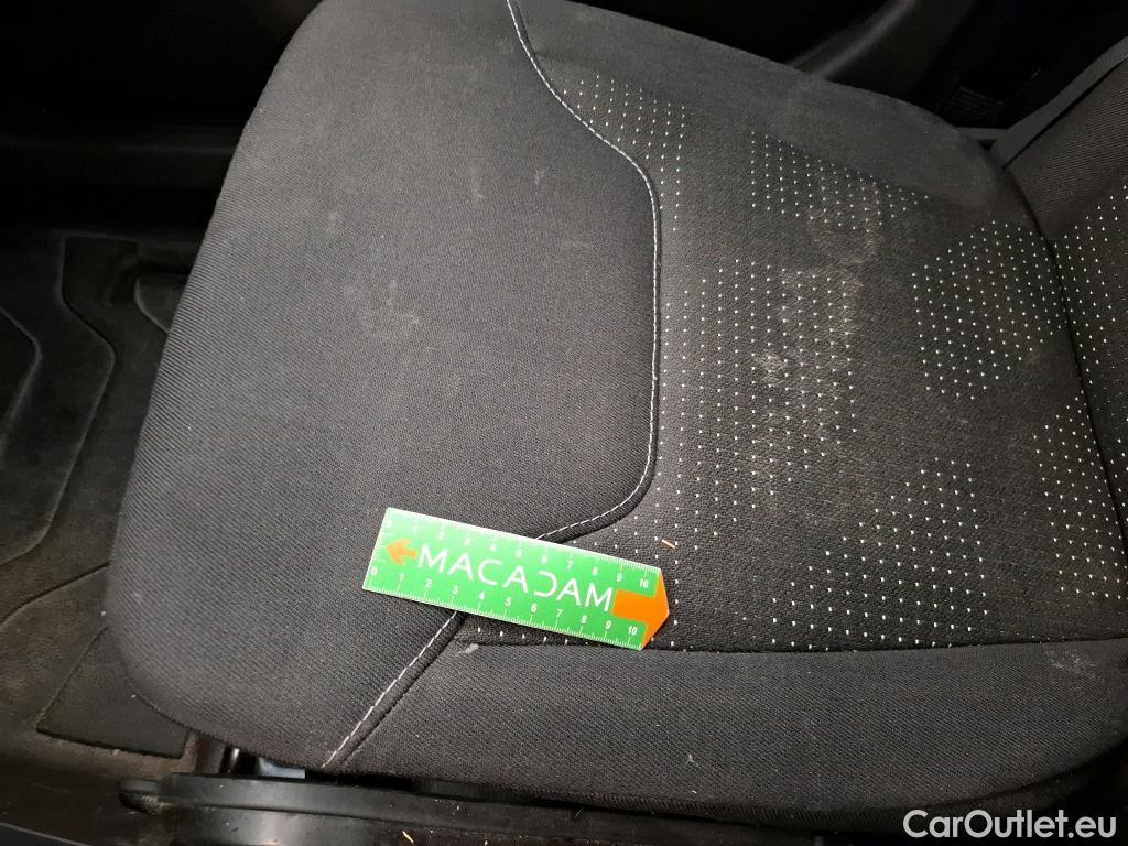  Ford  Transit  Courier VU 4p Fourgonnette 1.5TD75 BV5 Trend Business
 #12