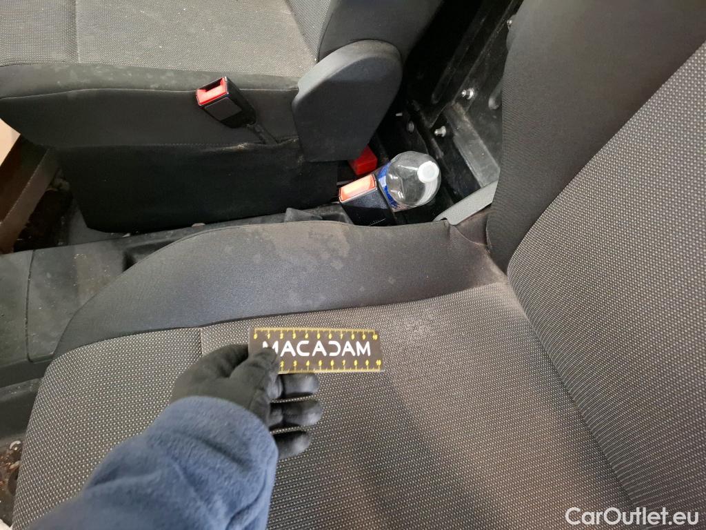  Citroen  Berlingo  Fourgon Club M 650 1.5 BlueHDi 75CV BVM5 E6dT #36