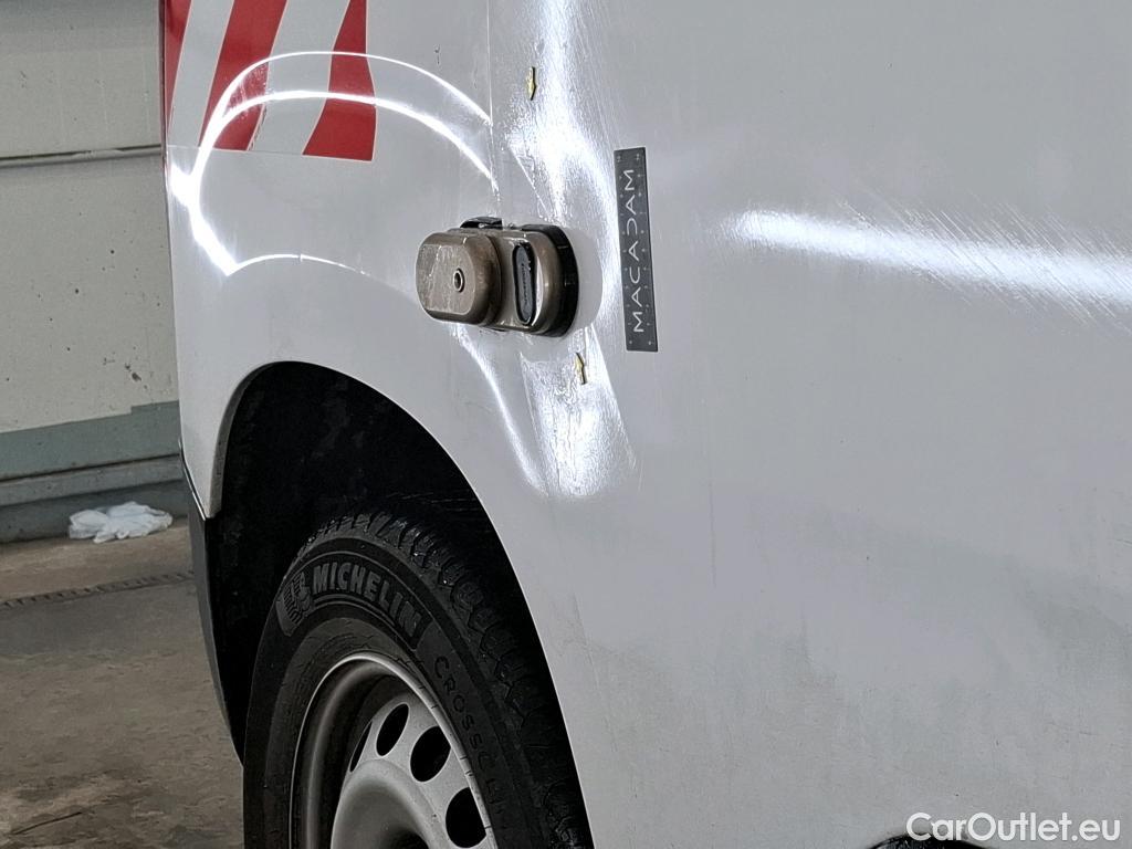  Citroen  Berlingo  Fourgon Worker M 1000 1.2 PureTech 130CV BVA8 E6d #17