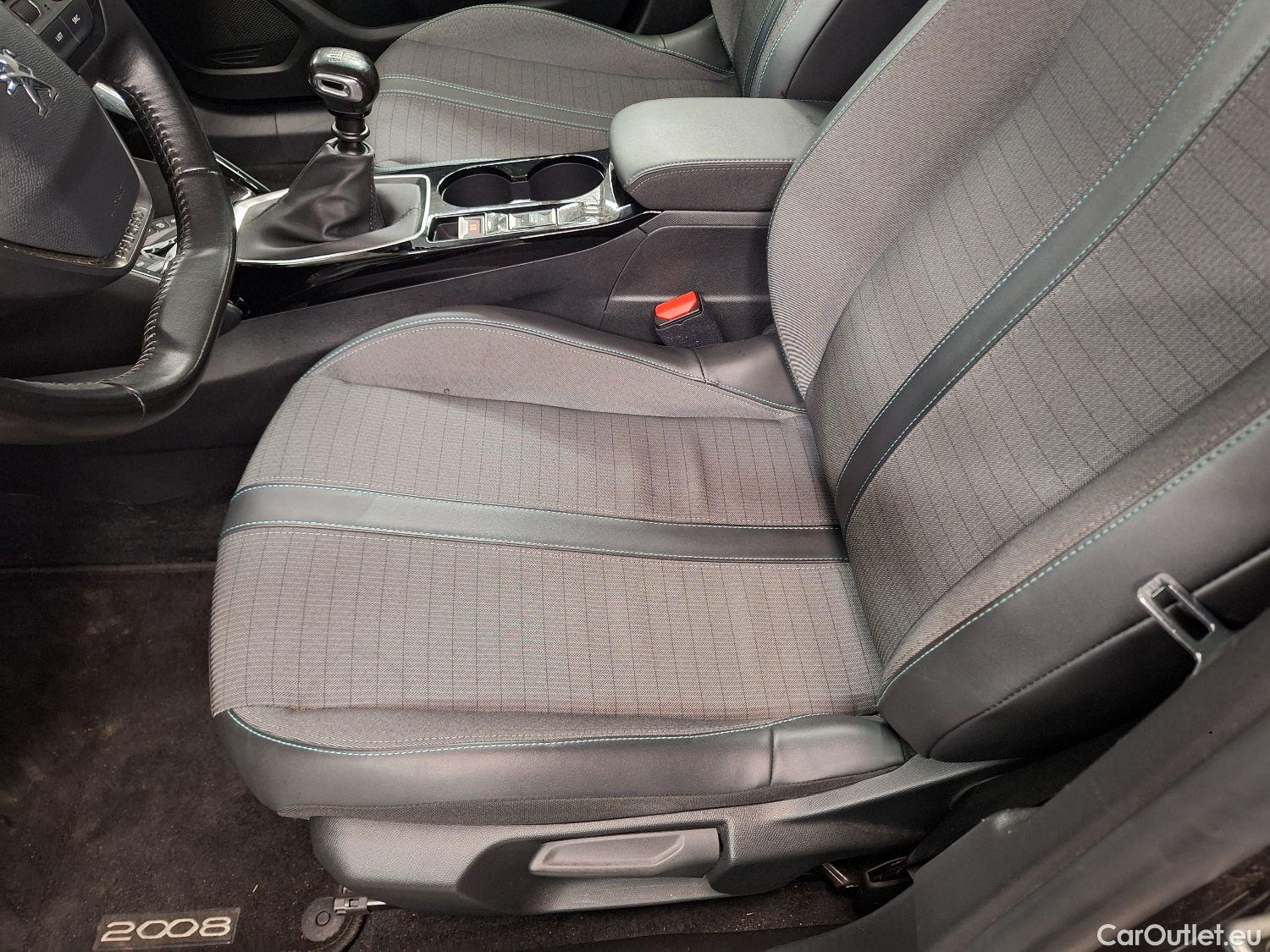  Peugeot  2008 Peugeot,  '19, Peugeot  1.5 BlueHDi 81kW S&S Allure 5d #25