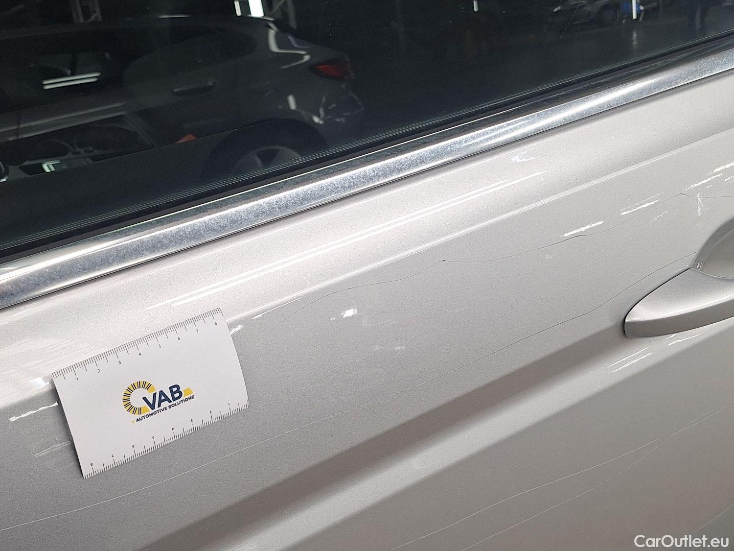  Volkswagen  Touran VW,  '15, Volkswagen  1.5 TSi Highline DSG 5d 7pl #49