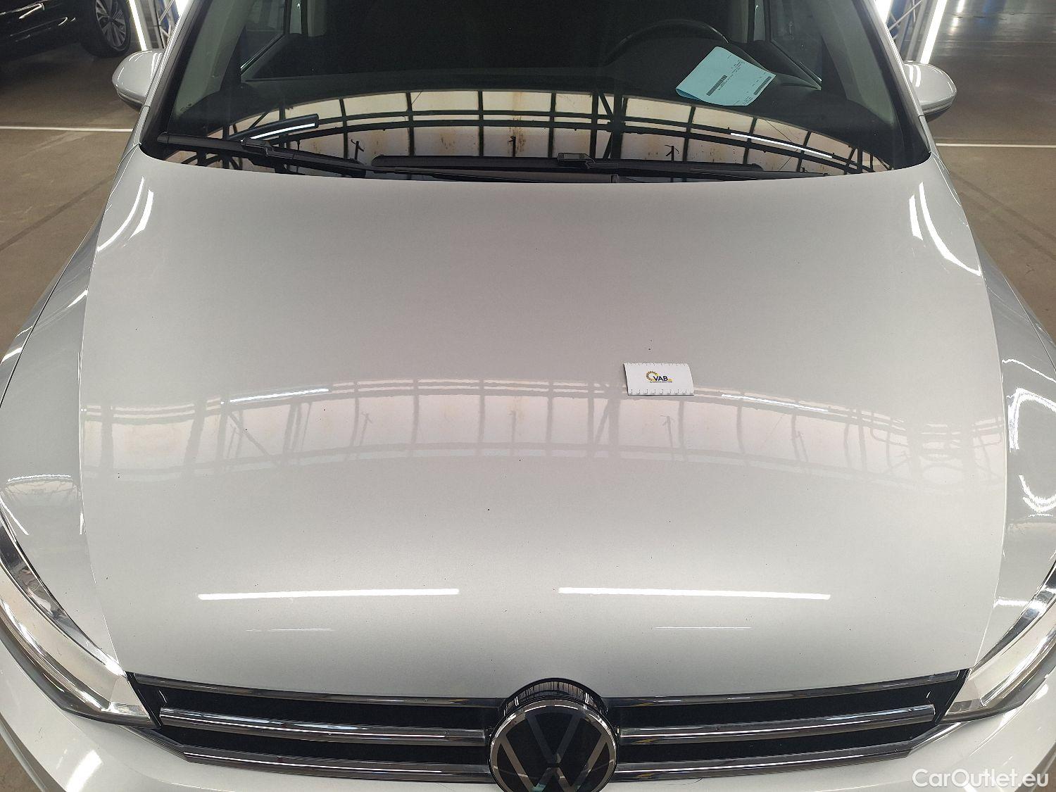  Volkswagen  Touran VW,  '15, Volkswagen  1.5 TSi Highline DSG 5d 7pl #62