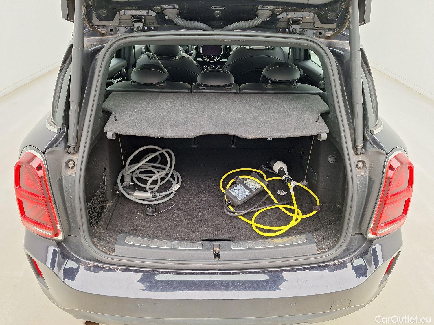  Mini  Countryman MINI, Mini  '16, Mini  Cooper S E ALL4 AT 5d #1