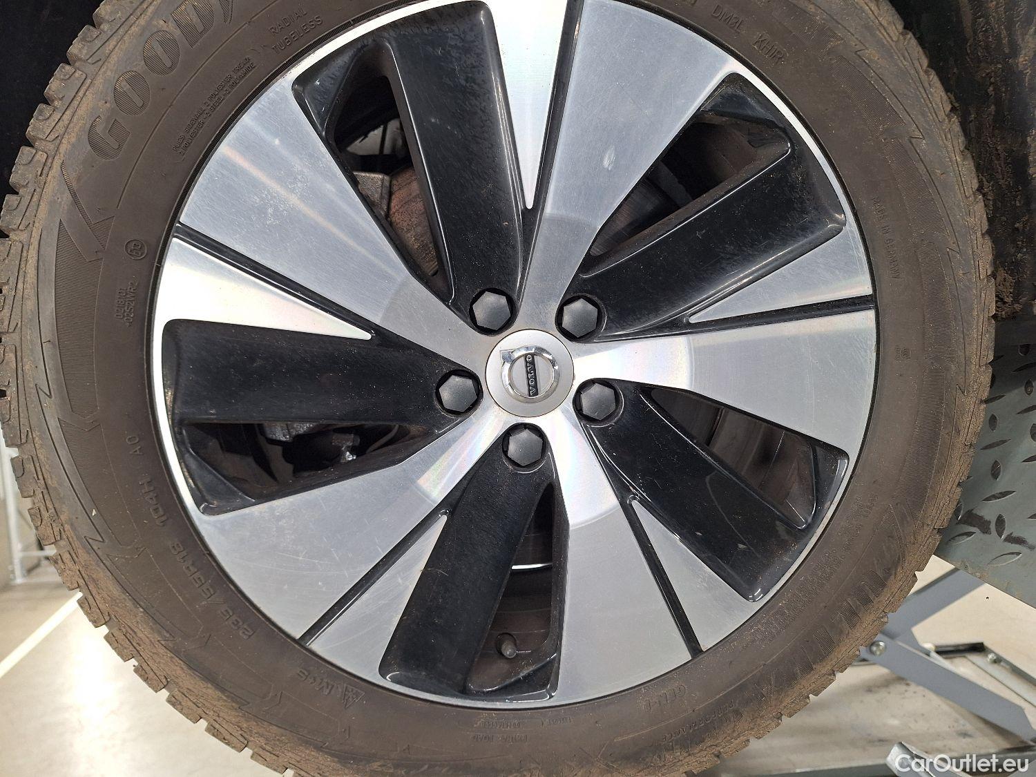  Volvo  XC 40 Volvo, XC40 '17, Volvo XC40 T5 Recharge Geartronic Inscription Expr #12