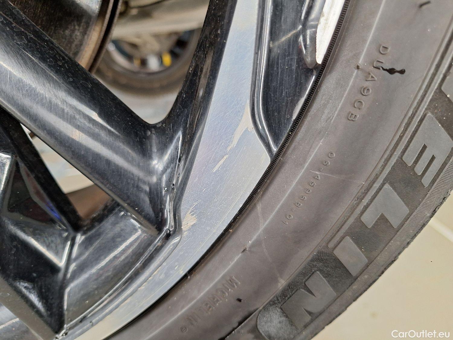  DS  DS7 DS,  CB '17, DS 7 Crossback E-Tense 4x4 PERFORMANCE Line 5d #3