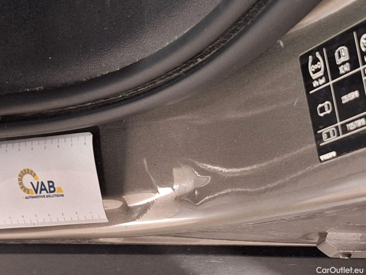  Volvo  XC 40 Volvo, XC40 '17, Volvo XC40 T5 Recharge Geartronic Inscription Expr #55