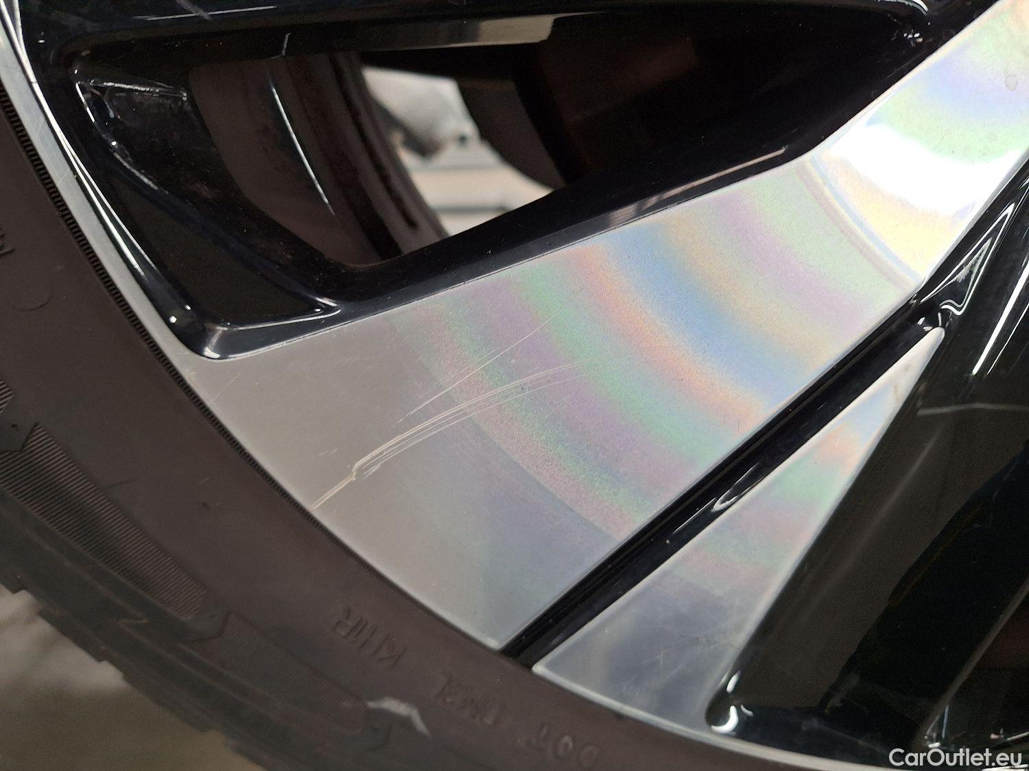  Volvo  XC 40 Volvo, XC40 '17, Volvo XC40 T5 Recharge Geartronic Inscription Expr #13