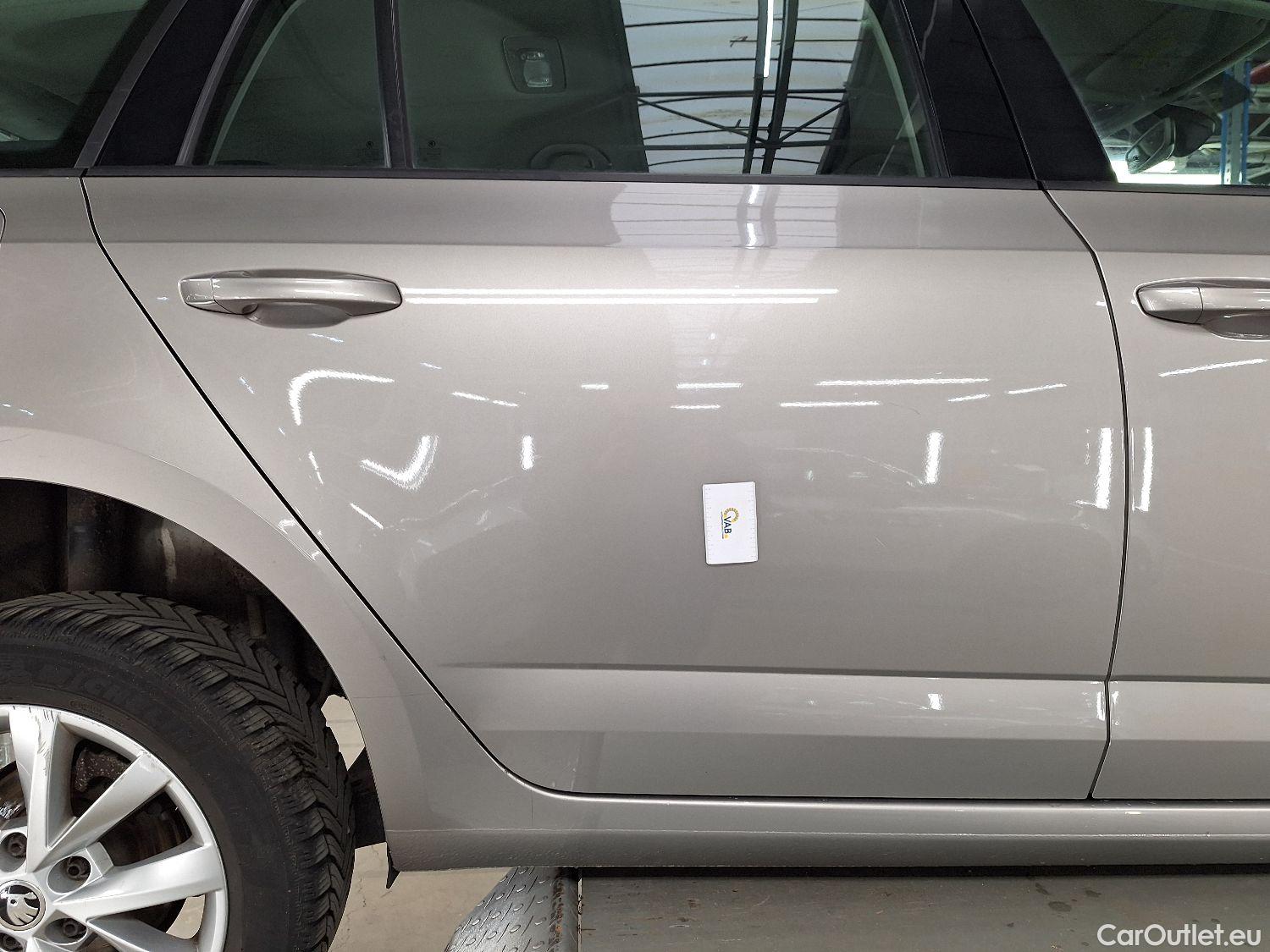  Skoda  Octavia Skoda,  Combi FL'16, Skoda  Combi 1.6 CRTDI GreenTec 85kW Ambiti #33