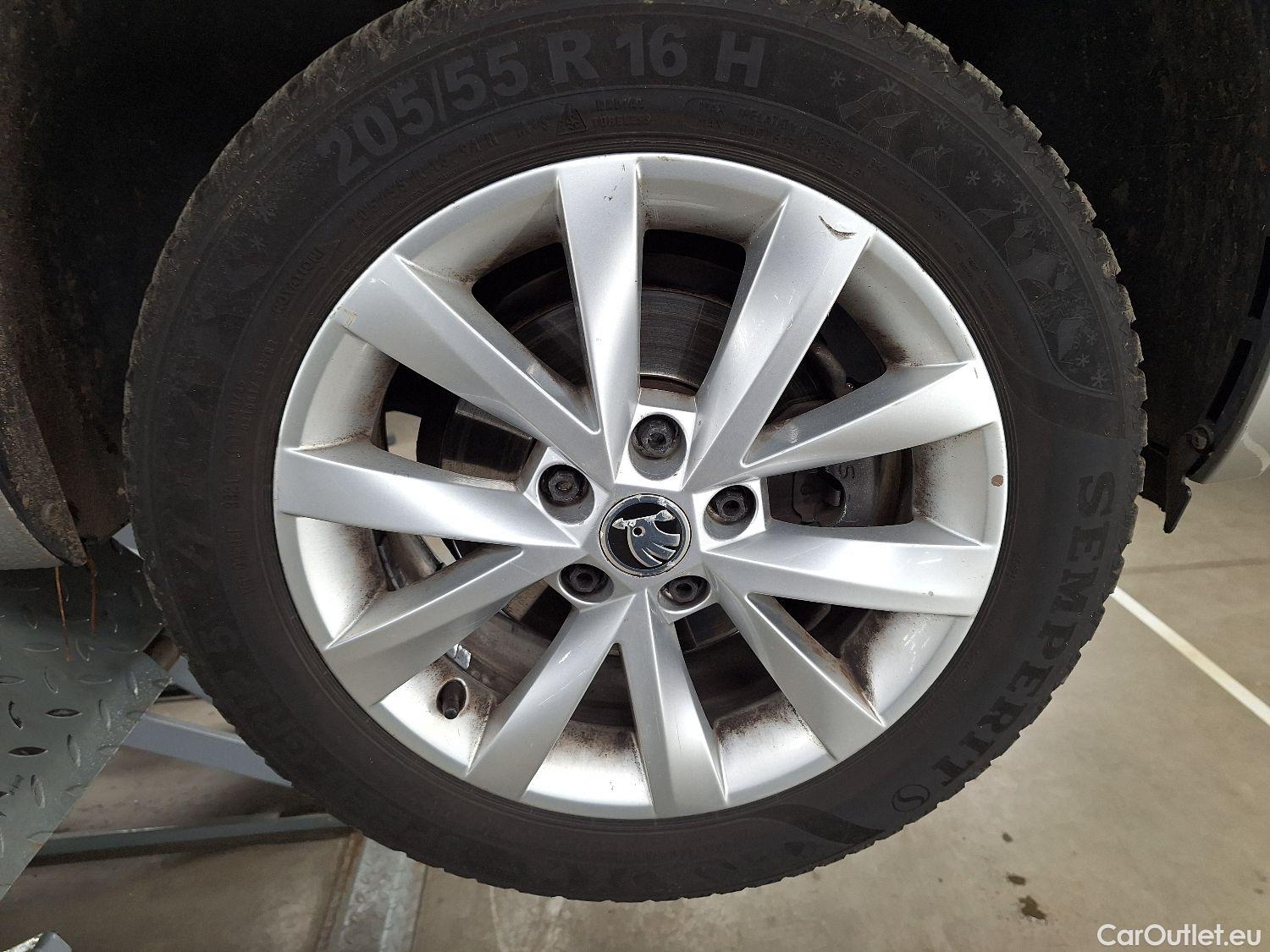  Skoda  Octavia Skoda,  Combi FL'16, Skoda  Combi 1.6 CRTDI GreenTec 85kW Ambiti #12