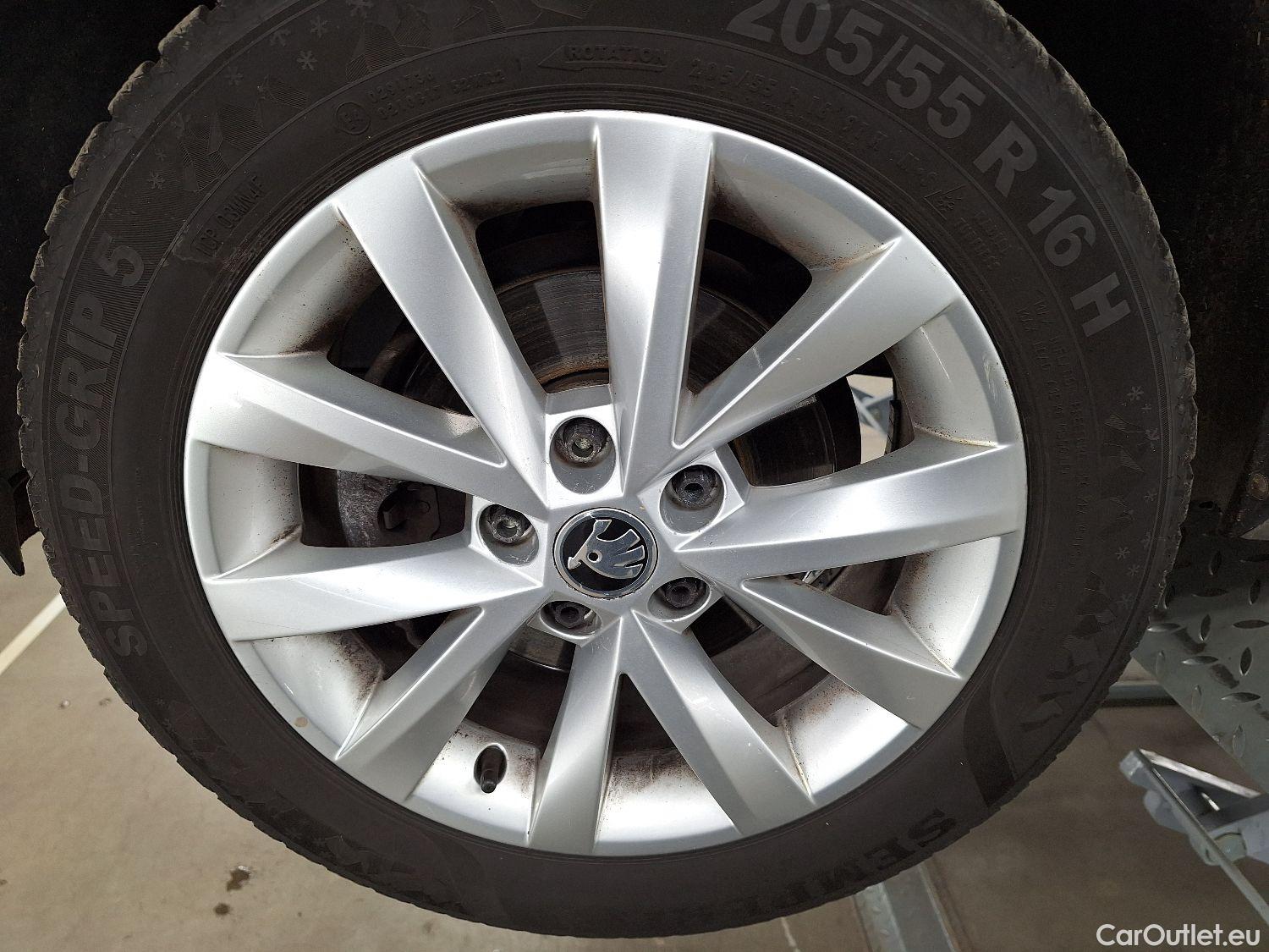  Skoda  Octavia Skoda,  Combi FL'16, Skoda  Combi 1.6 CRTDI GreenTec 85kW Ambiti #31