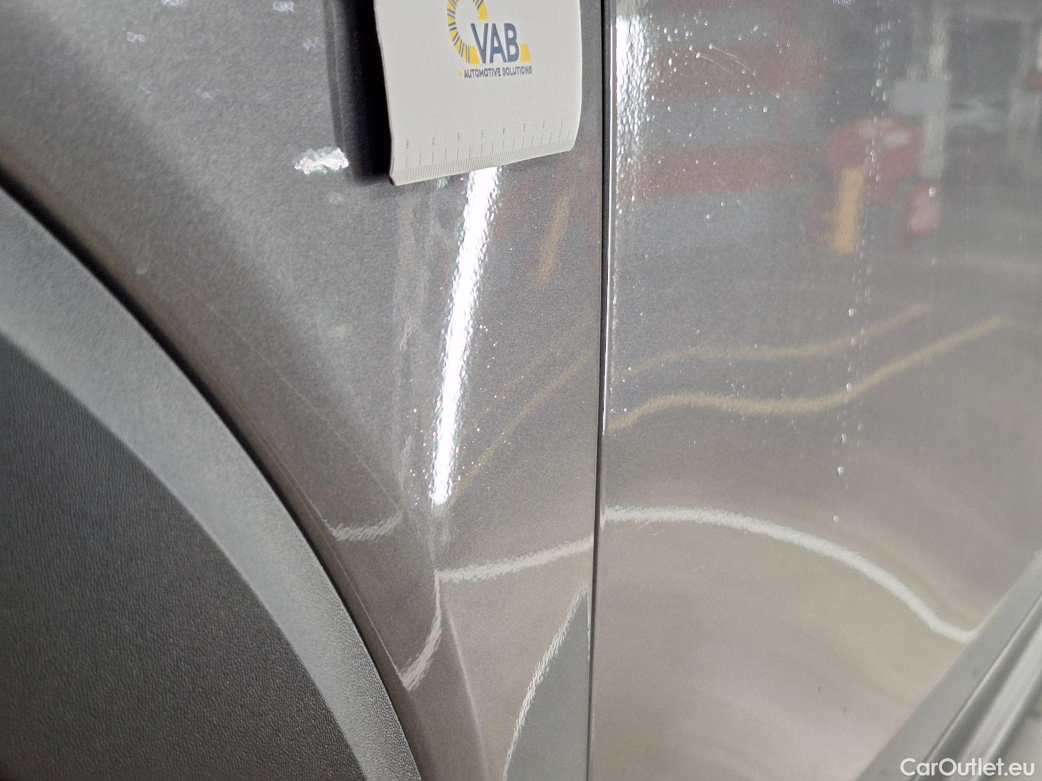  Mercedes  GLB Mercedes,  '19, Mercedes-Benz   180 d Business Solution 5d #46