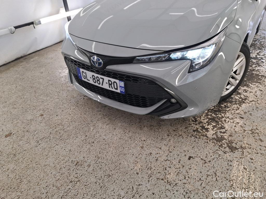  Toyota  Corolla TOYOTA  / 2018 / 5P / Berline Hybride 122h Dynamic Business Beyond Zer #1