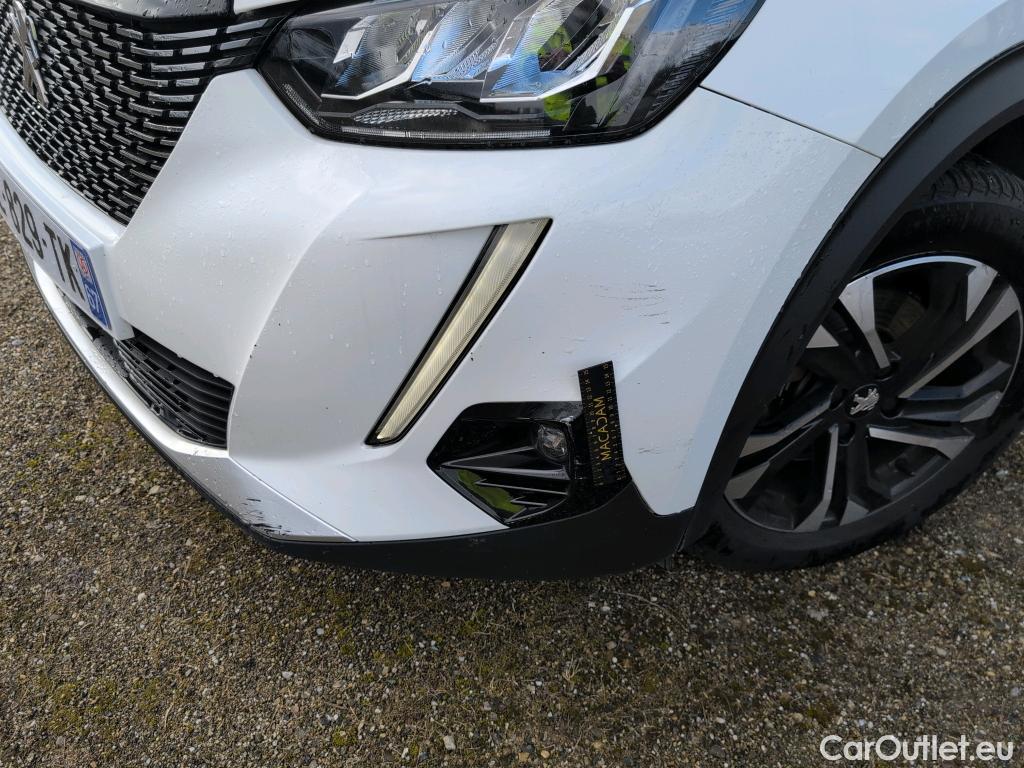  Peugeot  2008  Allure Pack 1.5 HDi 130CV BVA8 E6d #9