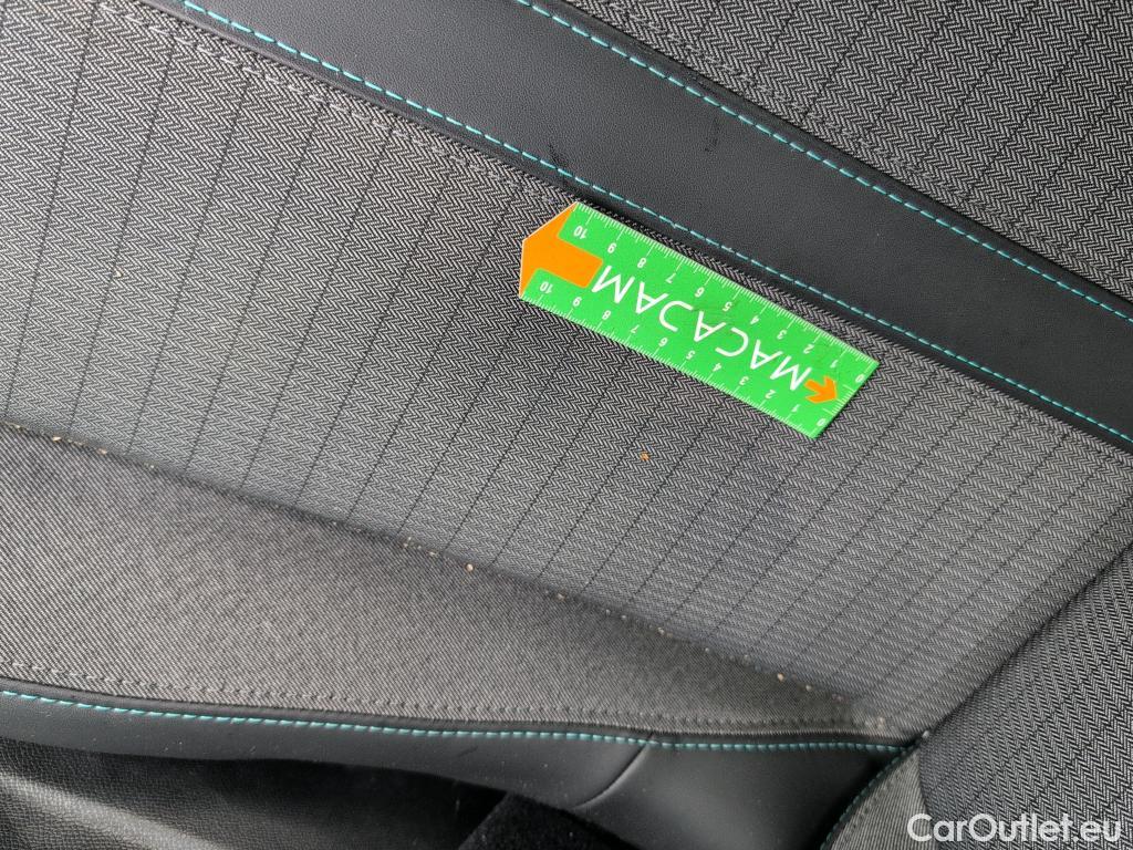  Peugeot  2008  Allure Pack 1.5 HDi 130CV BVA8 E6d #14